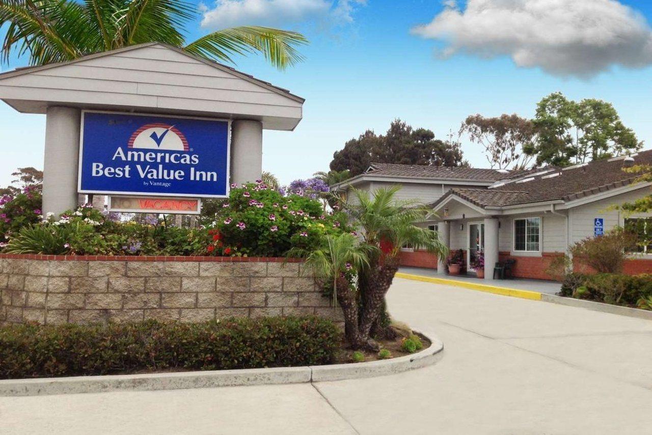 Americas Best Value Inn Oxnard-Port Hueneme Eksteriør bilde