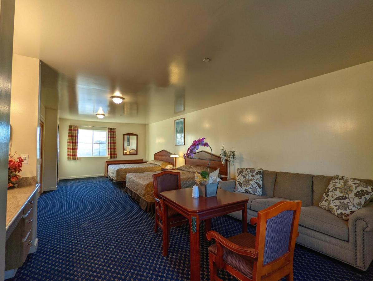 Americas Best Value Inn Oxnard-Port Hueneme Eksteriør bilde