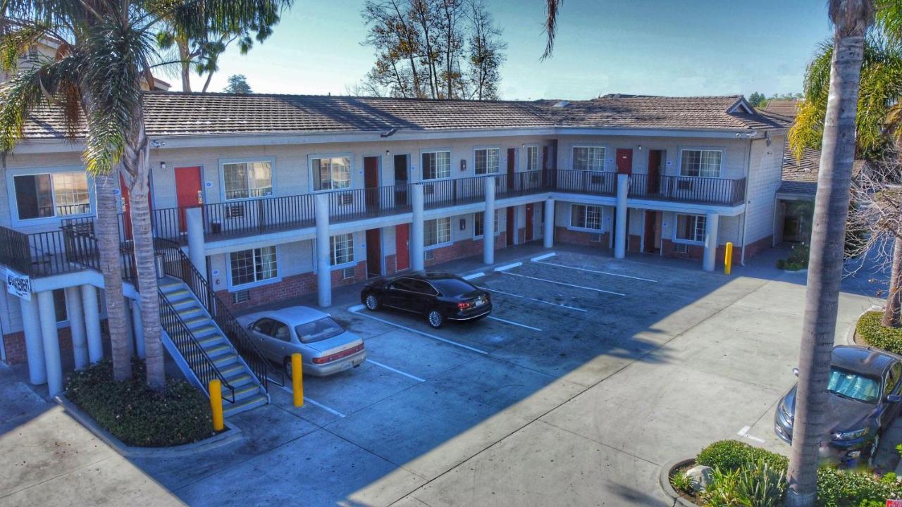 Americas Best Value Inn Oxnard-Port Hueneme Eksteriør bilde