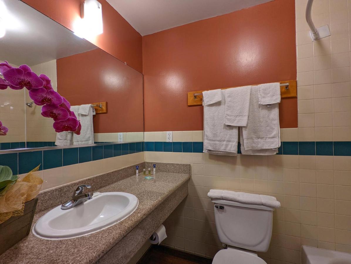 Americas Best Value Inn Oxnard-Port Hueneme Eksteriør bilde